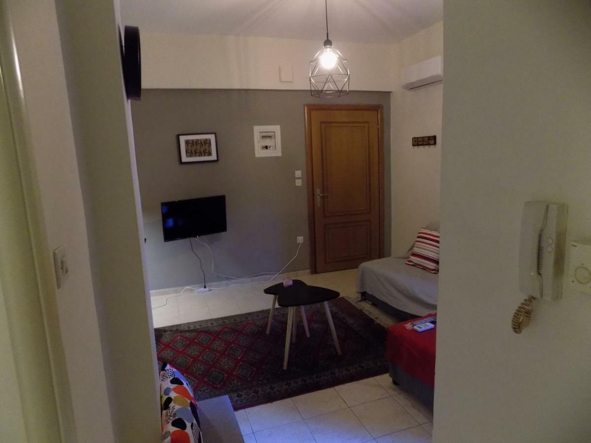 George'S Apartment In Volos Area Exterior photo